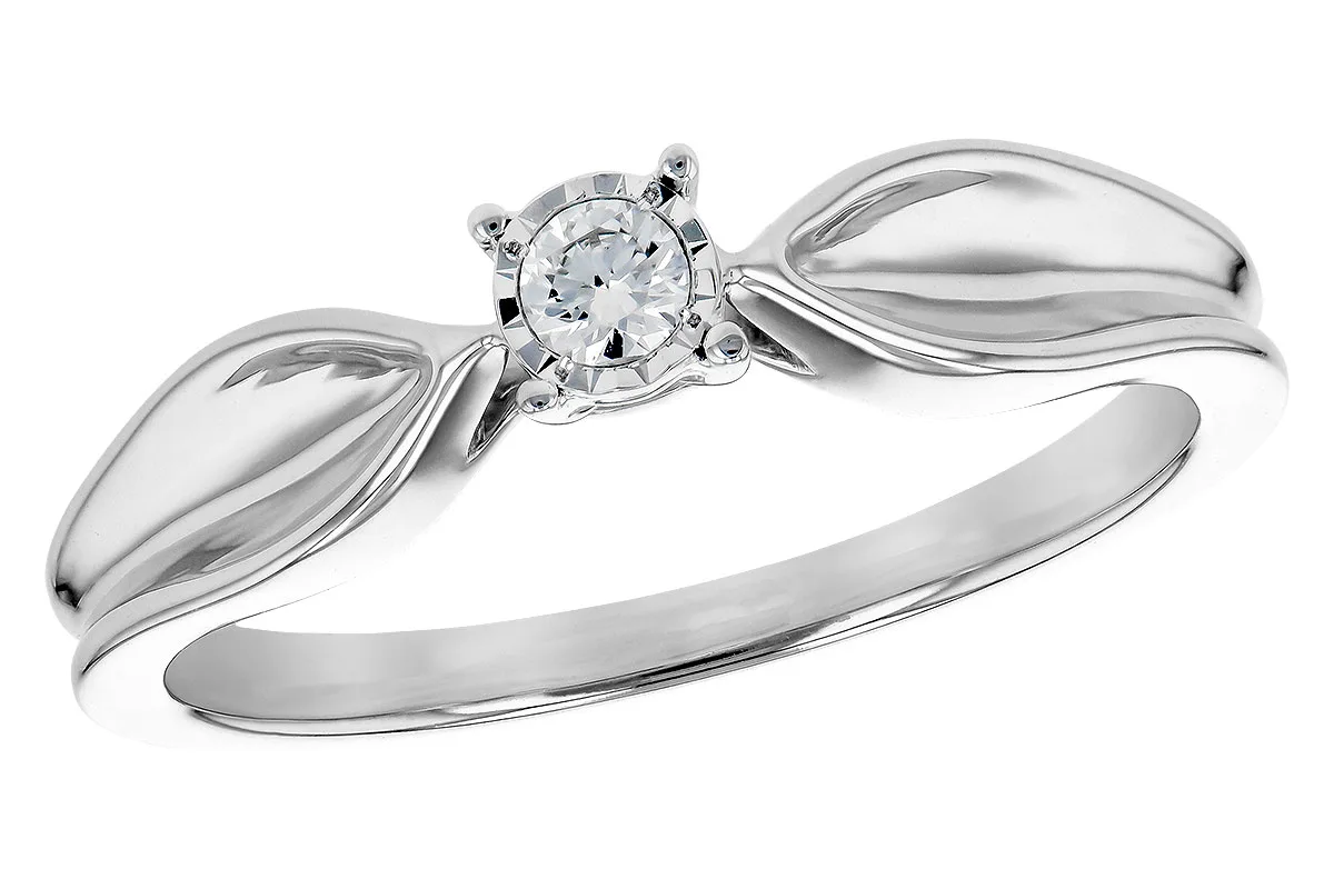 Gold Engagement Ring in white gold