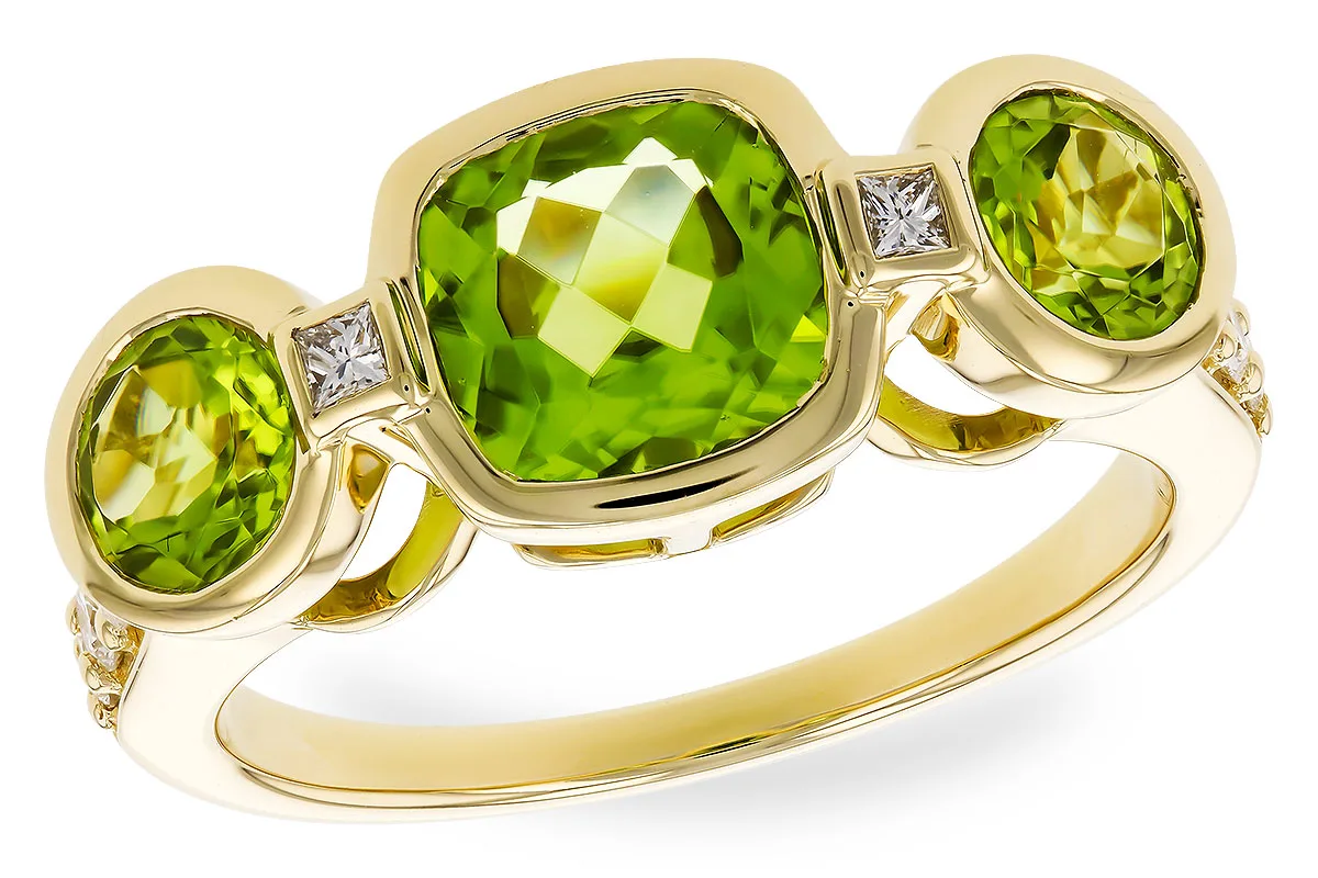 Peridot Ring in yellow gold