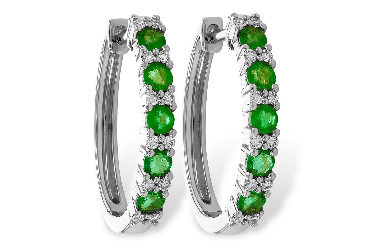 Emerald Earrings in white gold
