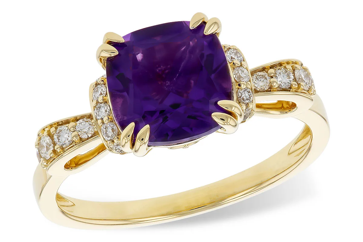 Amethyst Ring in yellow gold