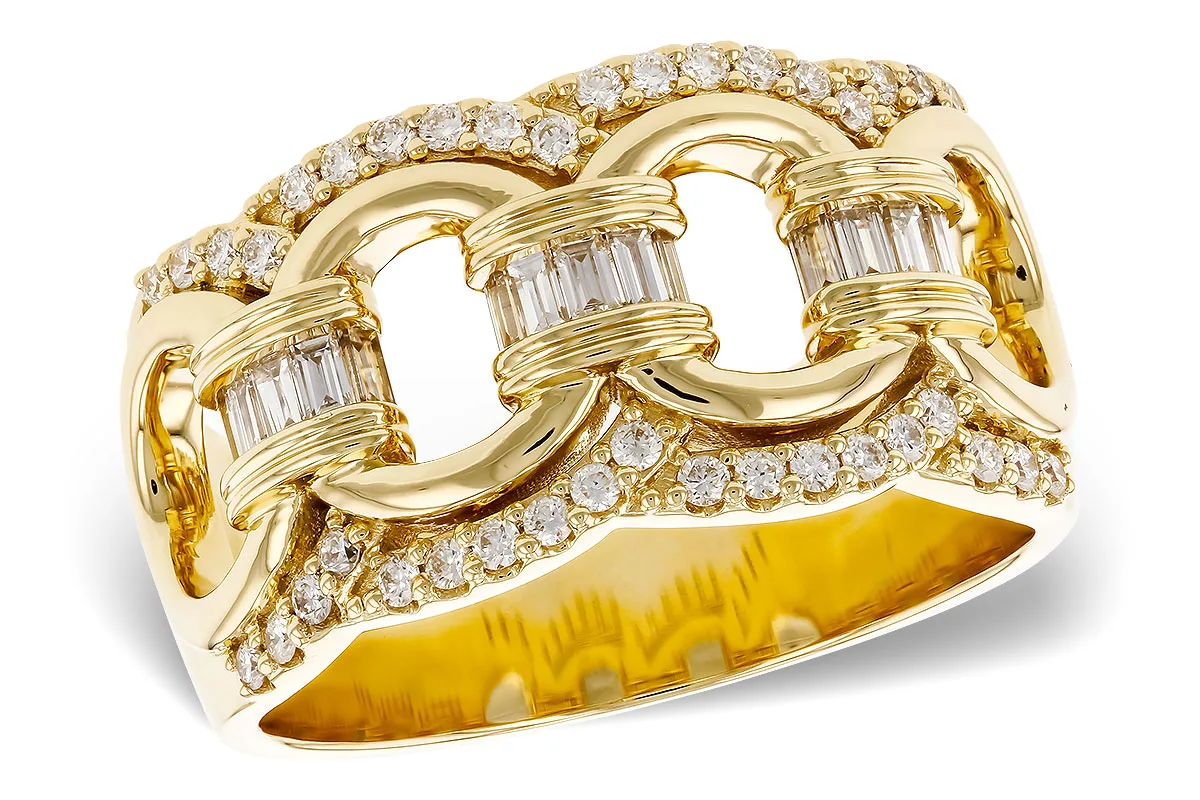 Diamond & Baguette Diamond Wedding Band in yellow gold