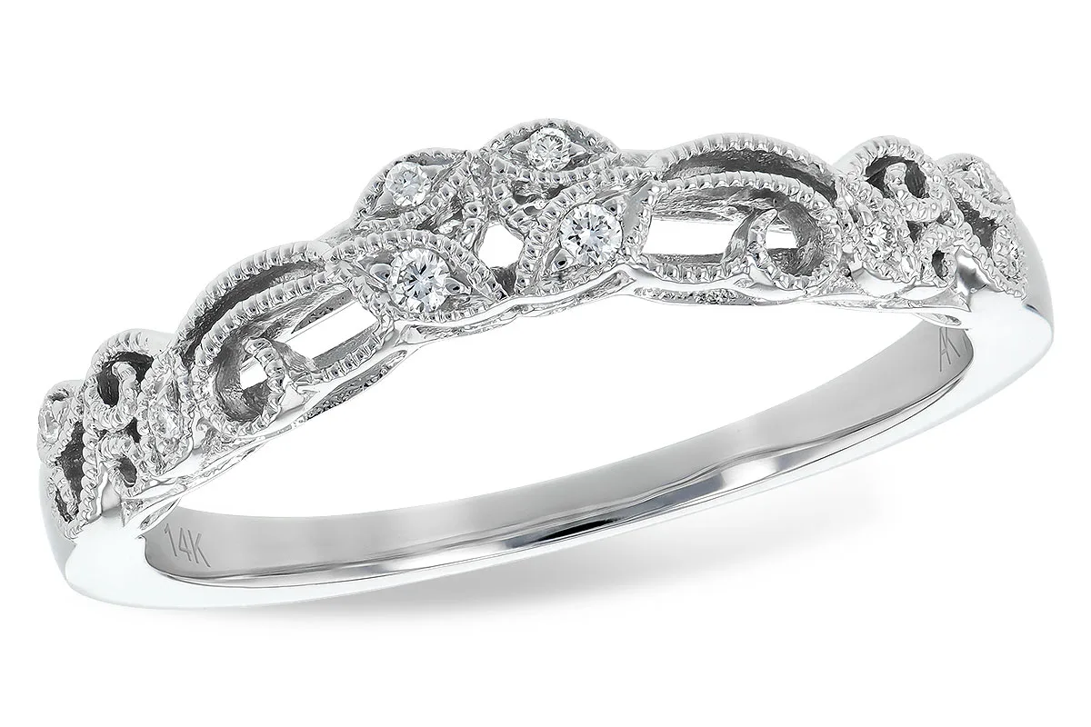 Diamond Wedding Band in white gold