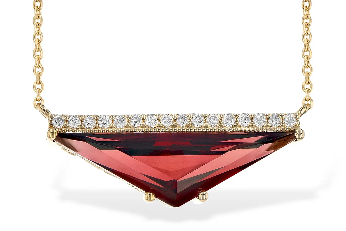 Garnet Necklace in yellow gold