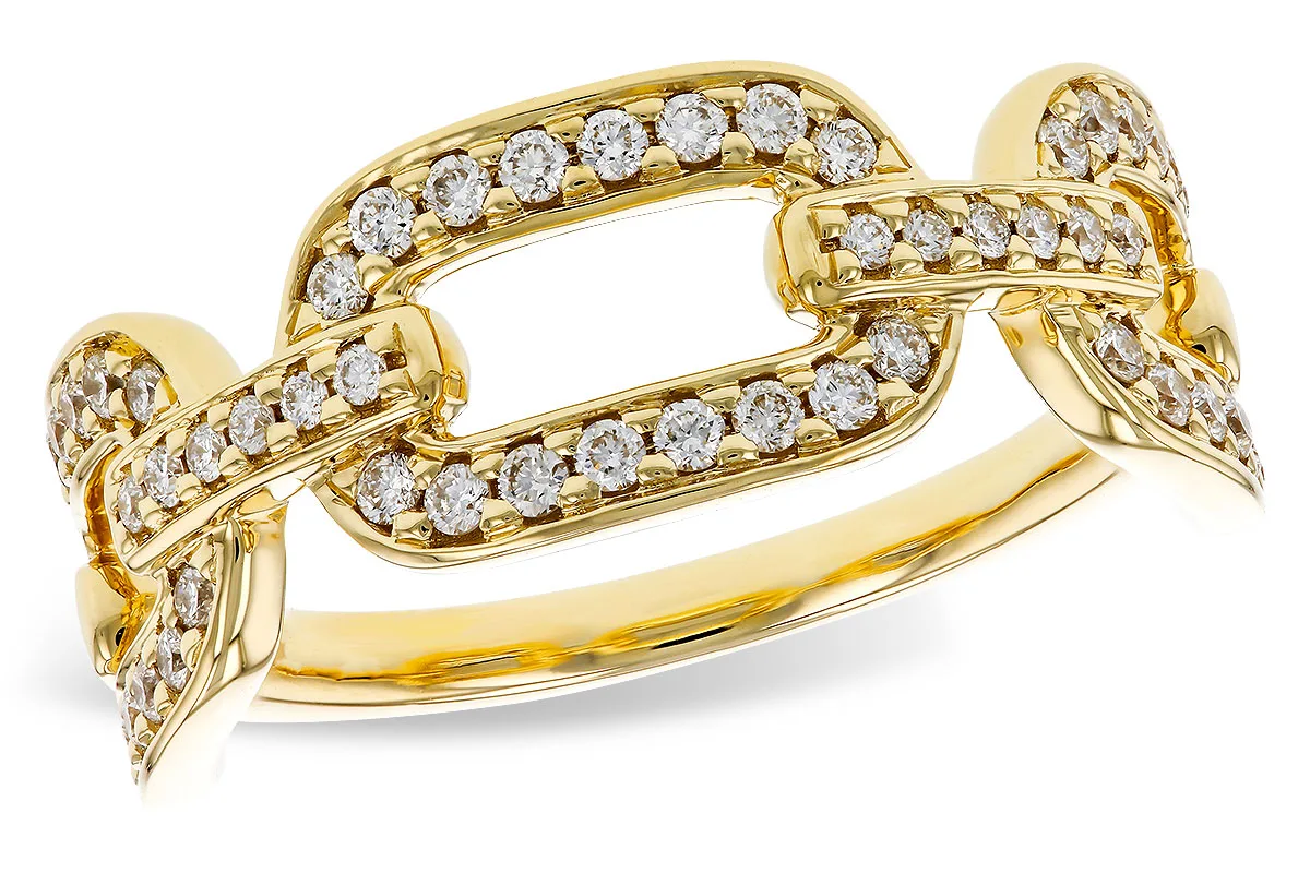 Diamond Ring in yellow gold