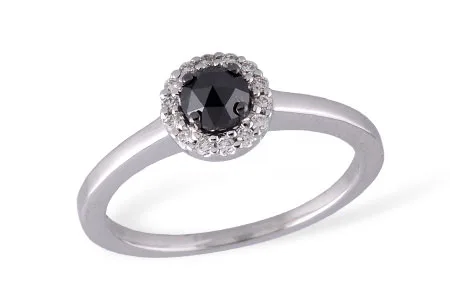 Diamond & Black Diamond Ring in white gold