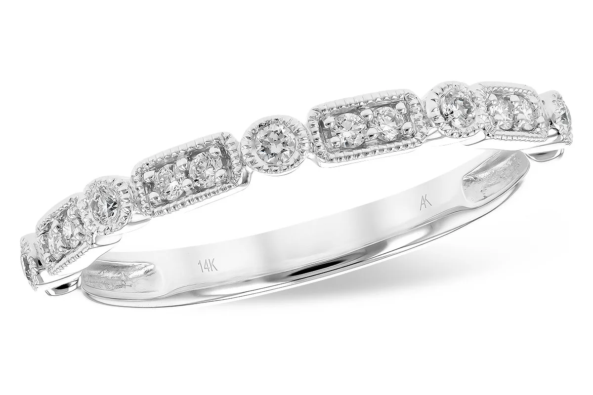 Diamond Wedding Band in white gold