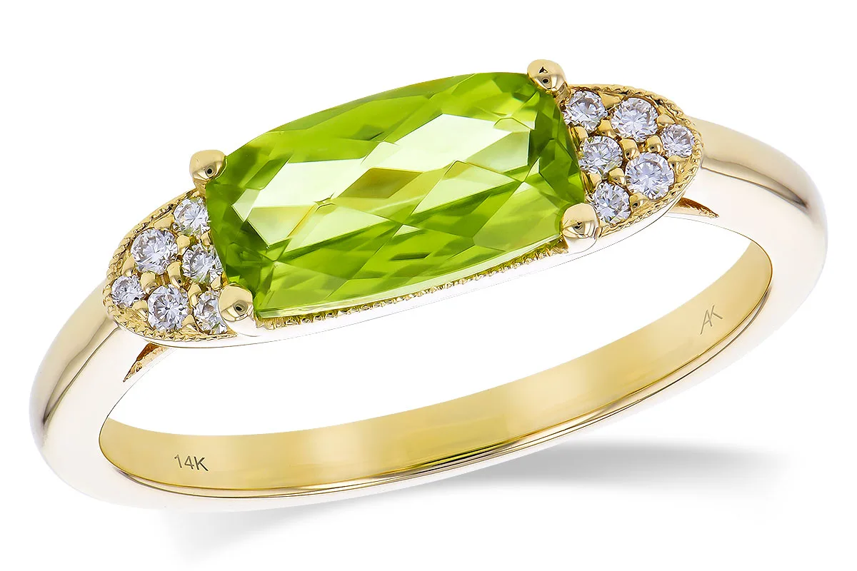 Peridot Ring in yellow gold