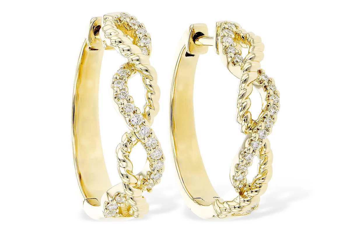 Diamond Earrings in yellow gold