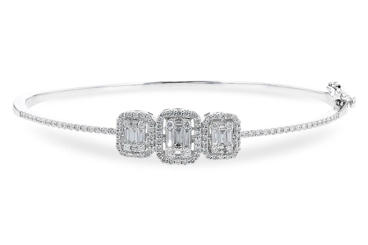 Diamond Bangle in white gold
