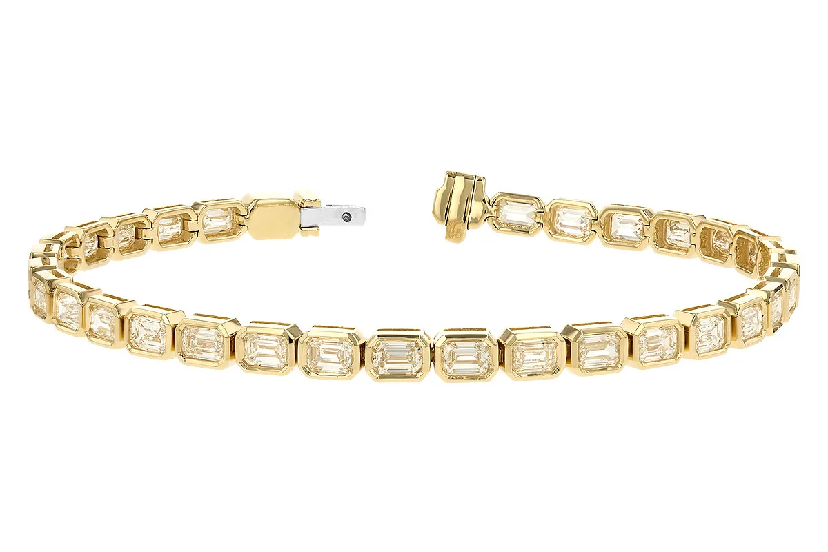 Diamond Bracelet in yellow gold
