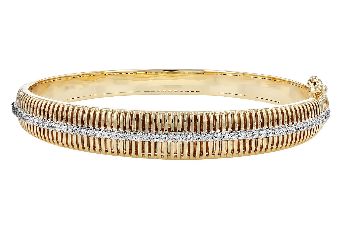 Diamond Bangle in yellow & white