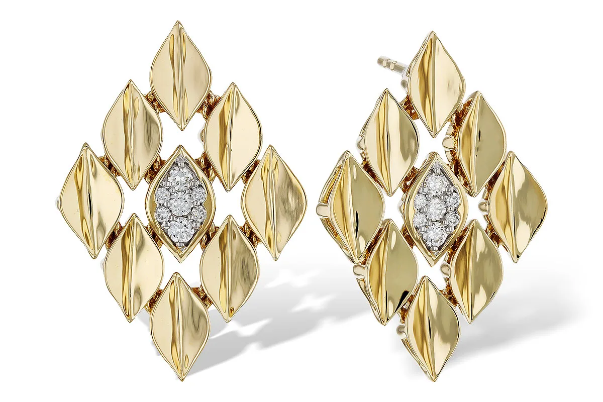 Diamond Earrings in yellow gold