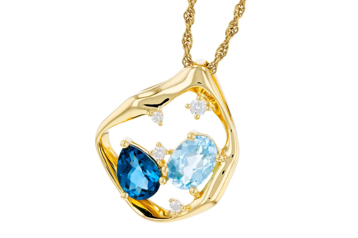 Blue Topaz Necklace in yellow gold